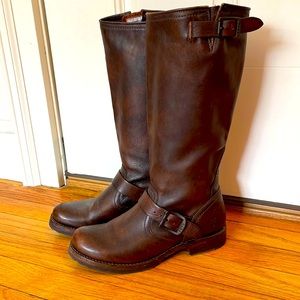 Frye Veronica Slouch Boot. Size 7.5. Dark brown. Very gently worn.